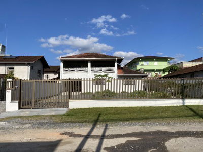 Terreno Urbano em Joinville com 375 m² - Oportunidade!