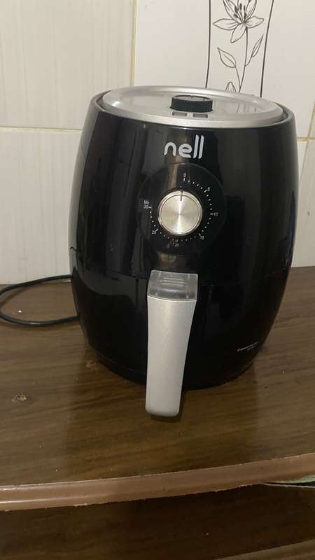 Fritadeira Air Fryer em Regular Estado de Conservação