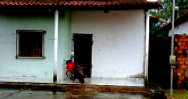 Casa residencial com 2 quartos, ocupada, em Monção/MA