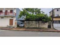 Sobrado com 132m² e terreno de 300m² em Serra/ES