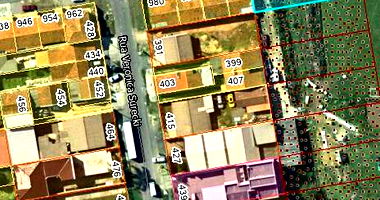 Terreno Urbano em São José dos Pinhais com 432m²