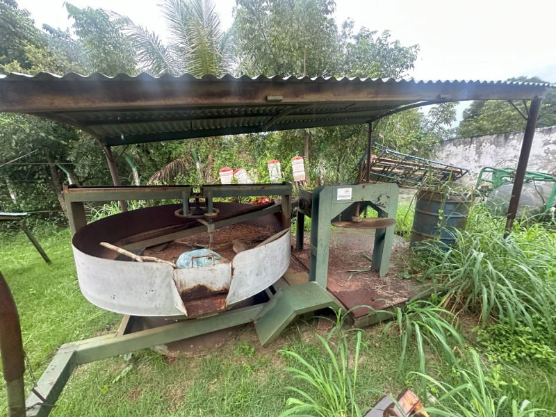 Fábrica de Farinha Móvel em Chassi Agrícola