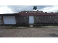 Casa em leilão com 3 quartos e 2 banheiros em Carpina/PE