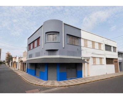 Prédio Comercial e Residencial com 500m² no Centro