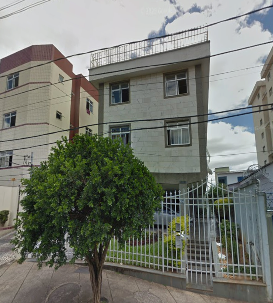Apartamento 180m² com 3 Quartos, 1 Suíte e 2 Vagas em Nova Suíça, BH