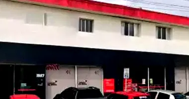 Prédio Comercial com 519m² em Leilão - Jardim Clementino