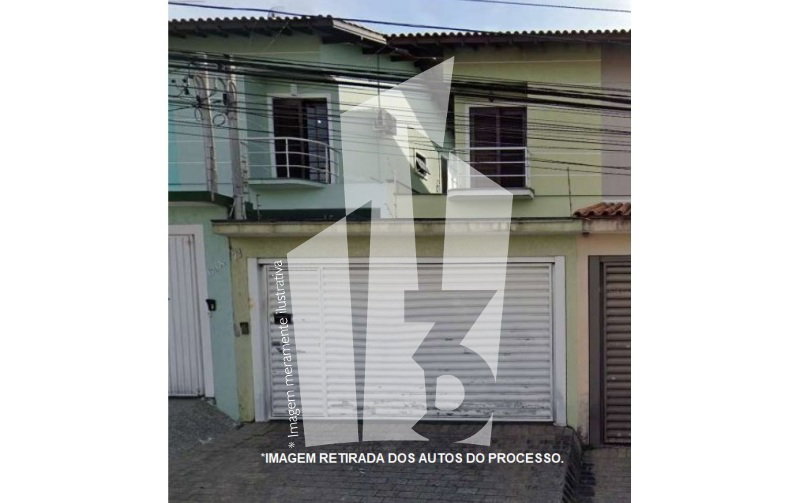 Casa com 515m² em Osasco, 3 quartos, 2 banheiros, ocupada
