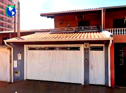 Casa com 4 quartos em Itu - SP