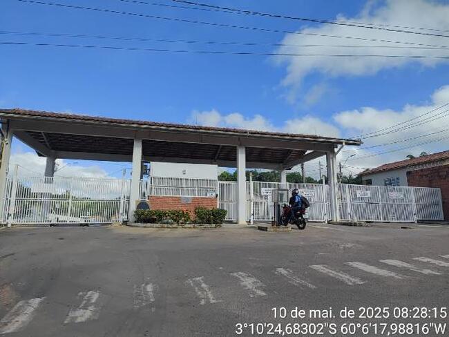 Casa em Iranduba com 2 quartos e 1 vaga