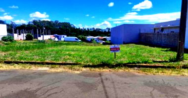 Terreno Urbano com 161m² em Umuarama-PR