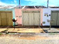 Casa com 2 Quartos e 1 Vaga em Goiânia