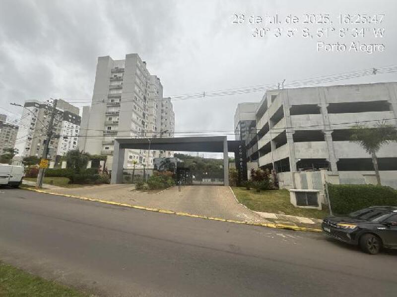 Apartamento com 2 Quartos em Porto Alegre/RS