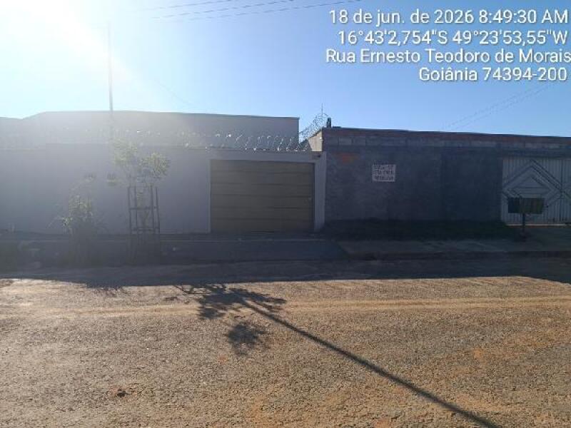 Casa com 3 quartos, 2 banheiros e 84,8 m²