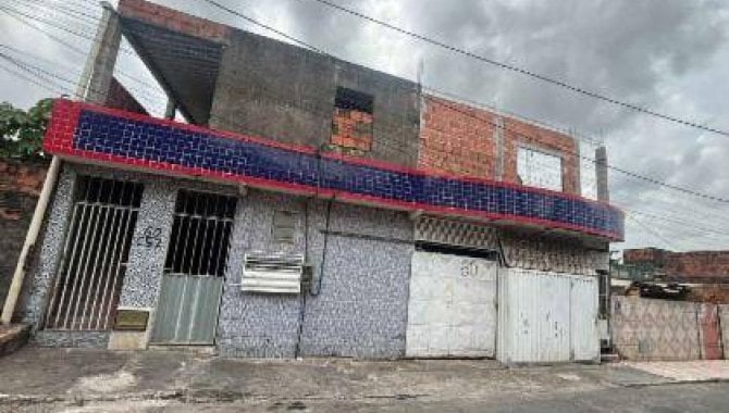 Casa com 2 quartos e 1 banheiro em condomínio, 38m², ocupada