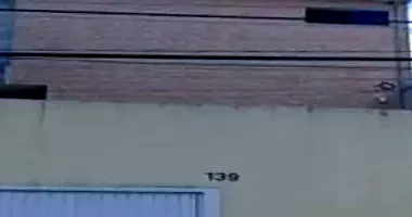 Casa com 231m² construídos - Ocupada