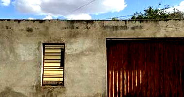 Casa aconchegante com 2 quartos, 1 banheiro e 55.91m² construída