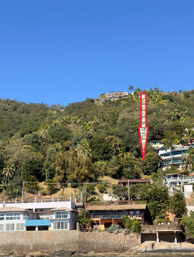 Terreno de 3.000 m² com vista para o mar