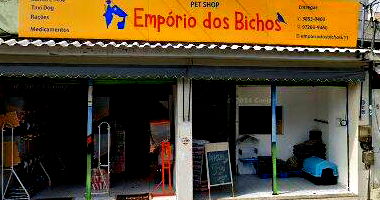 Casa padrão com 1 dormitório, 1 suíte, 2 banheiros e escritório