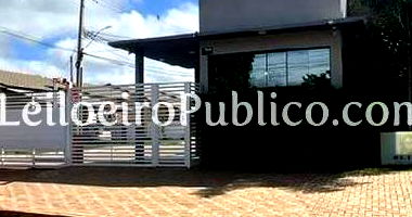 Casa com 2 quartos, 2 banheiros, 1 vaga e 132,89m² construída