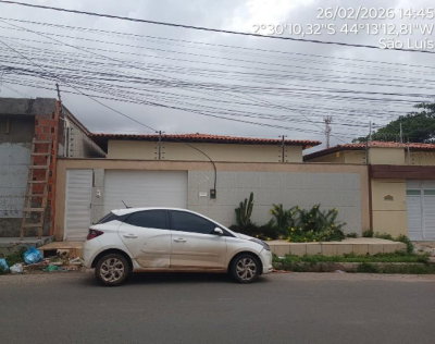 Casa ocupada de 207,60 m² em terreno de 315 m²