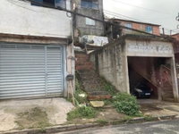 Terreno de 1.172 m² com construções no Parque do Rio Grande