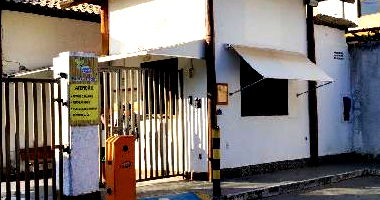 Apartamento com 2 Quartos e Varanda em Camacari
