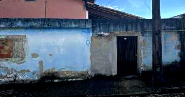 Casa com 2 quartos e 1 vaga em Esmeraldas/MG