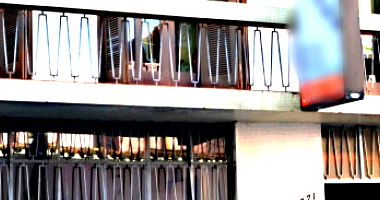 Terreno urbano central com prédio de alvenaria, 419,05m², 2 pavimentos