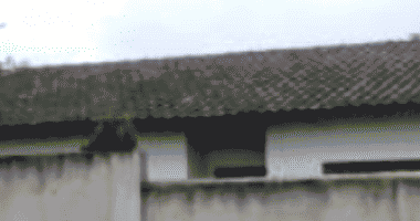 Casa aconchegante com 2 quartos, 2 banheiros e 86m², ocupada