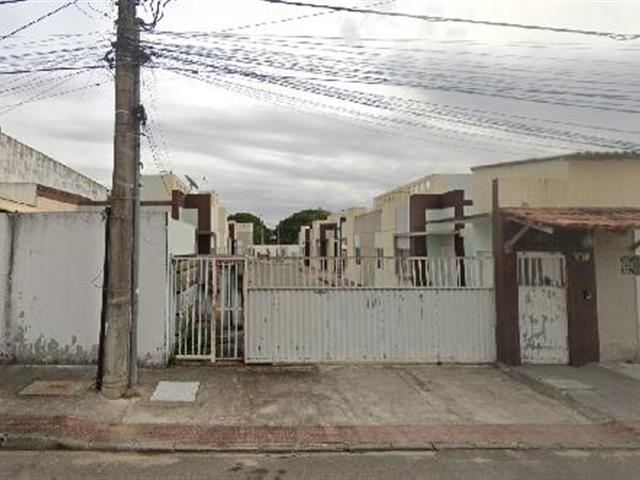 Casa em Serra com 2 Quartos e 1 Vaga