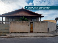Casa com 408 m², 3 quartos, 2 banheiros, ocupada