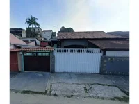 Casa Ocupada com 194m² em São Miguel - Oportunidade Única!