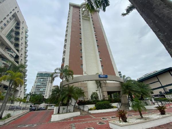 Apartamento 74m² 2 Quartos 1 Vaga Barra da Tijuca