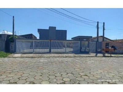 Casa em Condomínio com 1 Vaga em Itanhaém