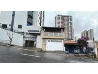 Sobrado com 3 quartos, 214m², Rudge Ramos