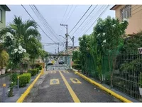 Casa ocupada com 310,05m² em condomínio