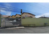 Casa sobrado ocupada com 2 quartos, 1 banheiro e 56,18 m²