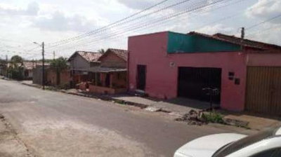 Casa Ocupada em Araguaína/TO com 103m² Construída