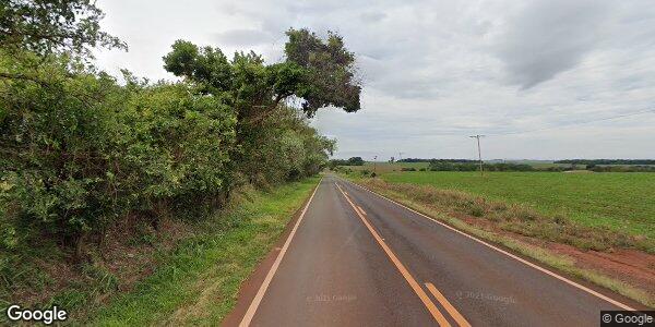 Chácara com 4,49 hectares e estrutura industrial em Cândido Mota/SP