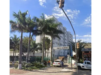 Apartamento e Box em Condomínio com 50m² Privativos