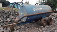 Distribuidor de Esterco Líquido Triton DEL-5000 BL Ano 2014