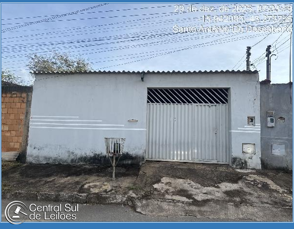 Casa com 2 quartos, 58,1m², terreno 200m², desocupada