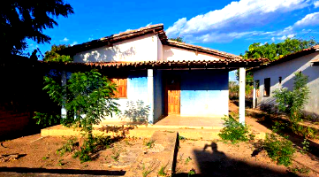 Casa Residencial com 3 Quartos e 1 Banheiro