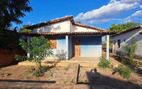 Casa Residencial com 3 Quartos e 1 Banheiro