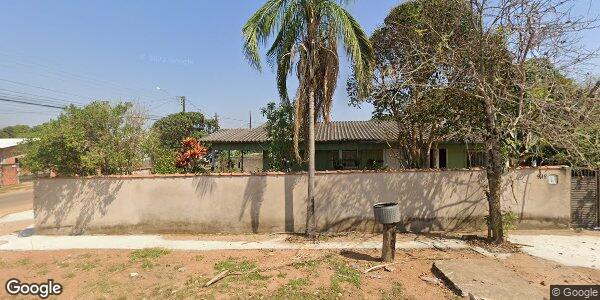Casa de Madeira com Terreno de 336,63m² em Vilhena/RO