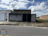 Casa com 2 quartos, 67,5m², terreno 141m², desocupada