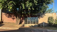 Casa 3 dormitórios em Crixás-GO com 144m² e 220m² de terreno