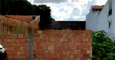 Terreno com 305m² em Uberaba/MG