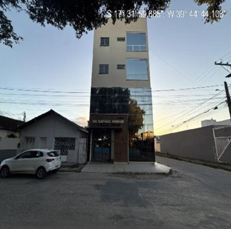 Terreno 120m² no Centro de Teixeira de Freitas