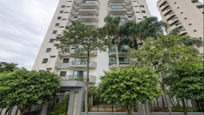 Apartamento 328 m² com 4 vagas, padrão alto
